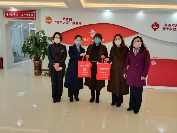 2。。。新城供热公司为社区捐赠口罩.png
