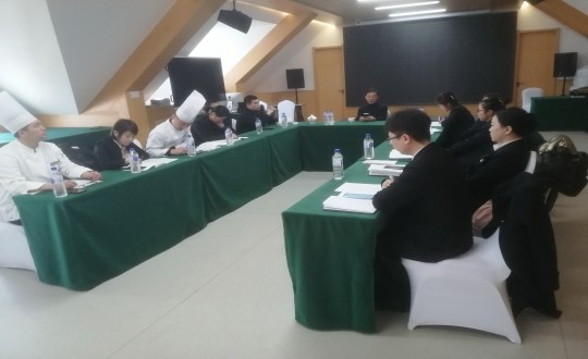 5.长白山TG反波胆旅馆组织召开治理职员聚会（调解一下清晰度）_副本.jpg